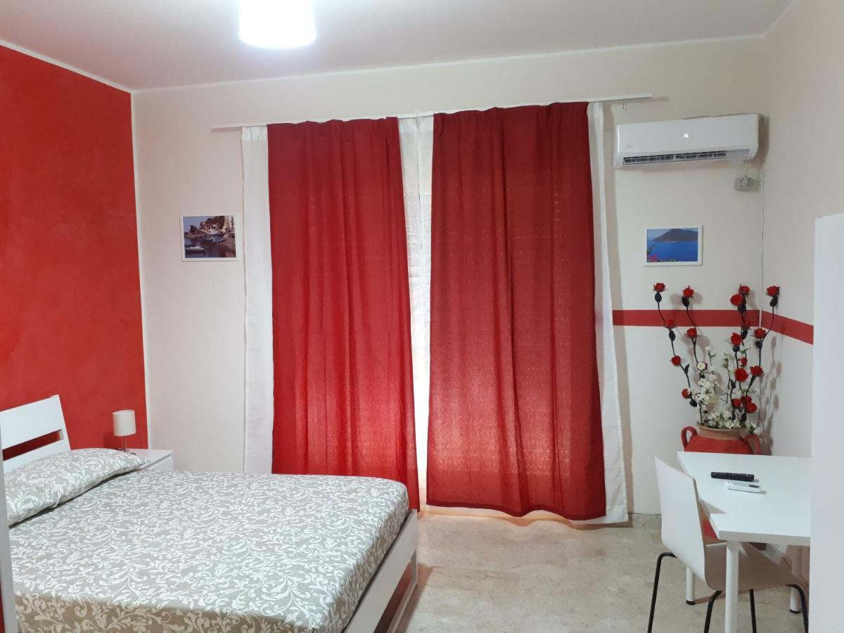 מסינה B&B Sicilia חדר תמונה